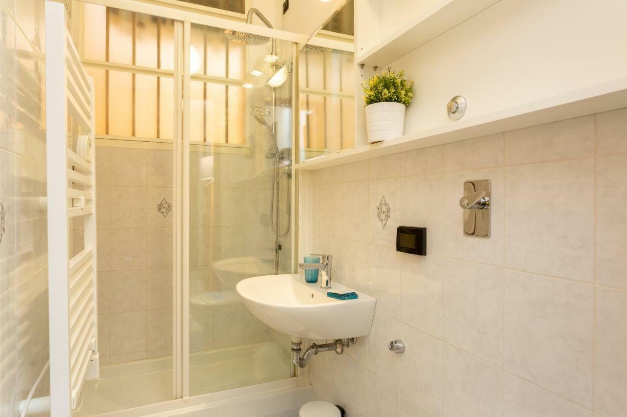 The Best Rent - Cozy Studio Apartment In Milan Downtown Eksteriør bilde